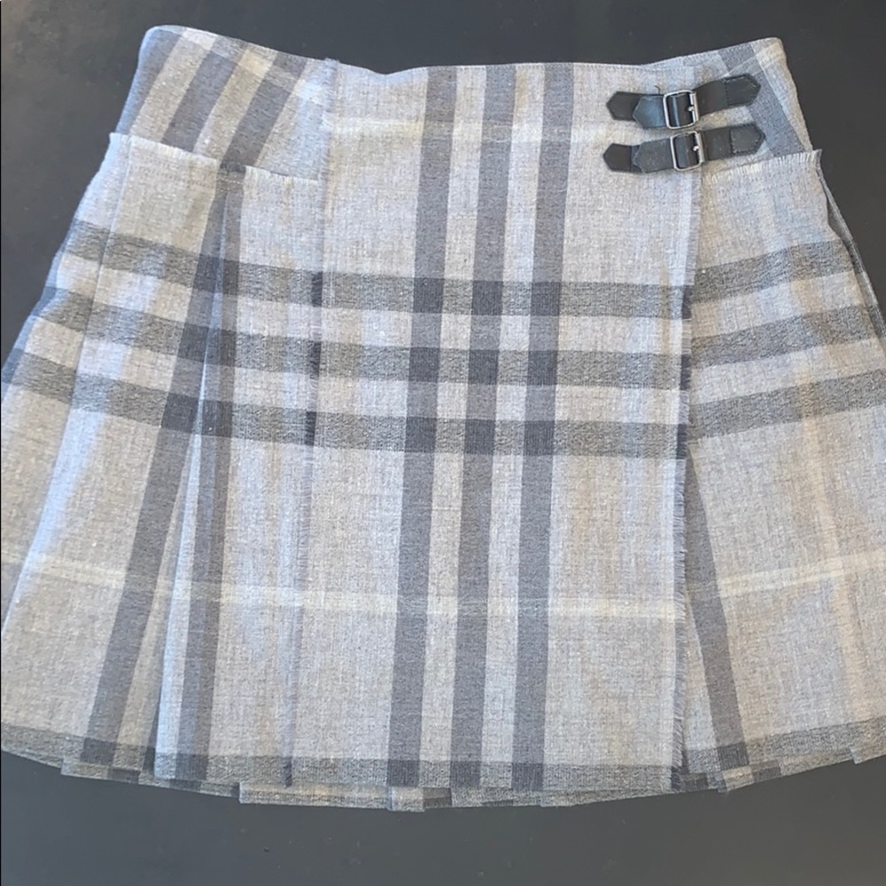 BURBERRY Classic Plaid Skirt